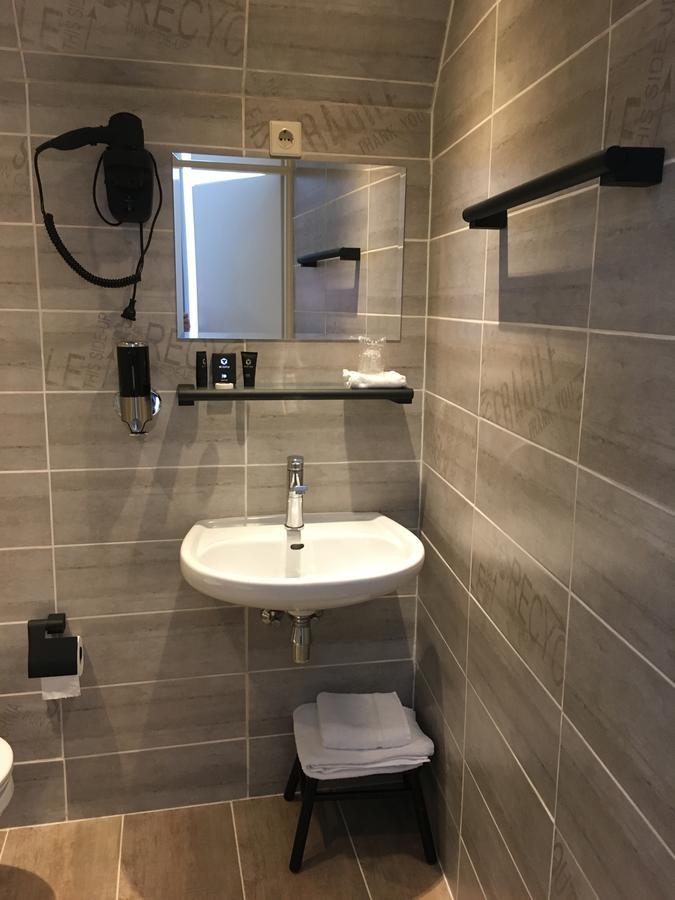 Hotel Plein 10 Zuidzande エクステリア 写真